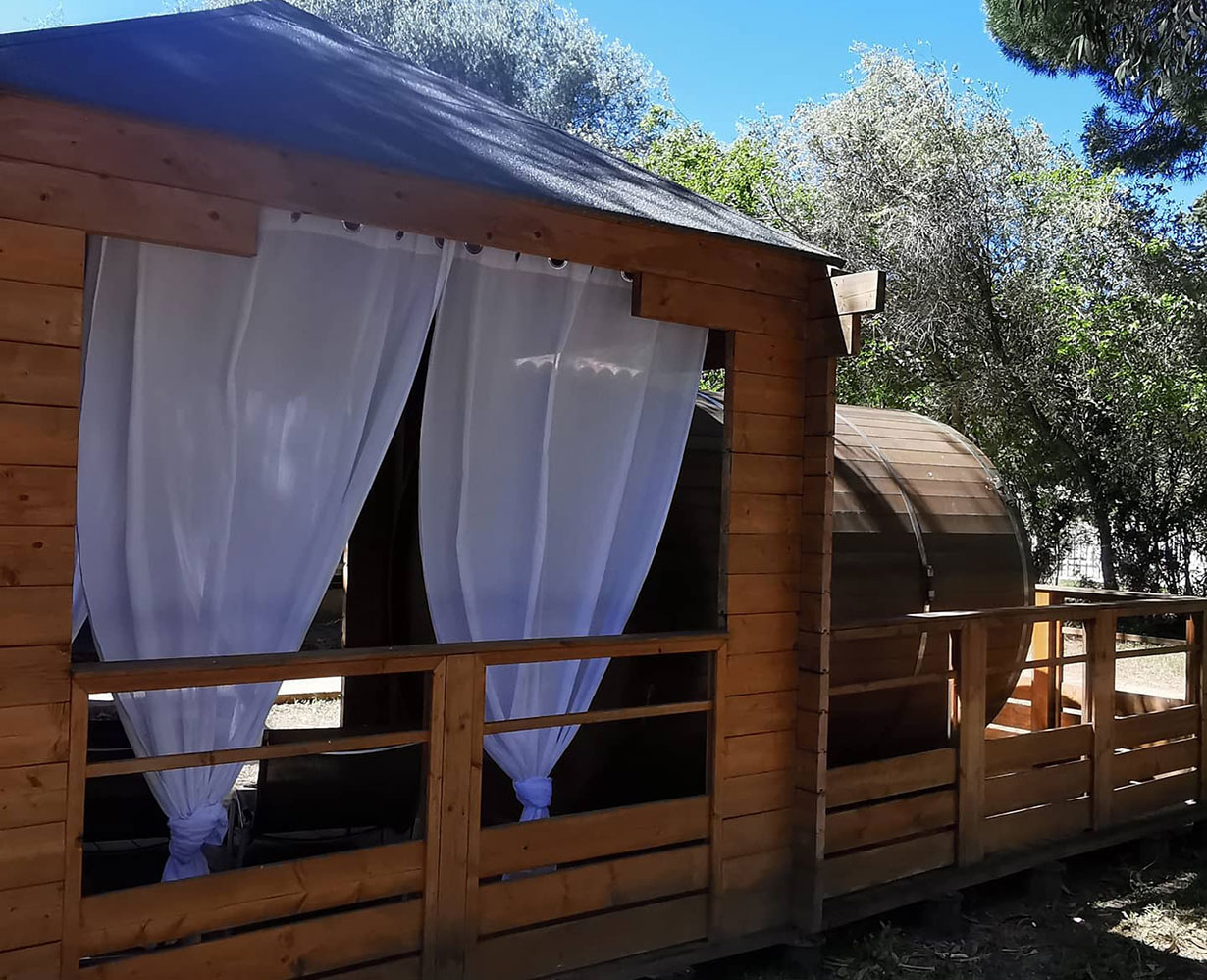 sauna-detente-village-ostriconi